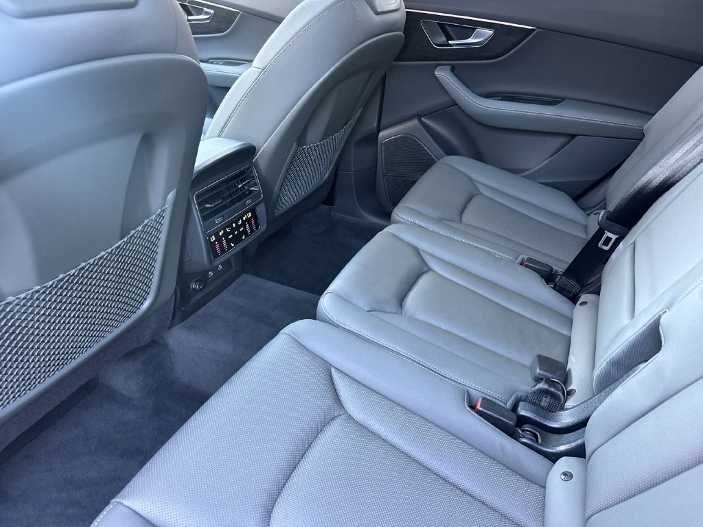 Certified 2026 Audi Q7 2.0T Premium Plus w/ Premium Plus Package AWD/4WD image 15