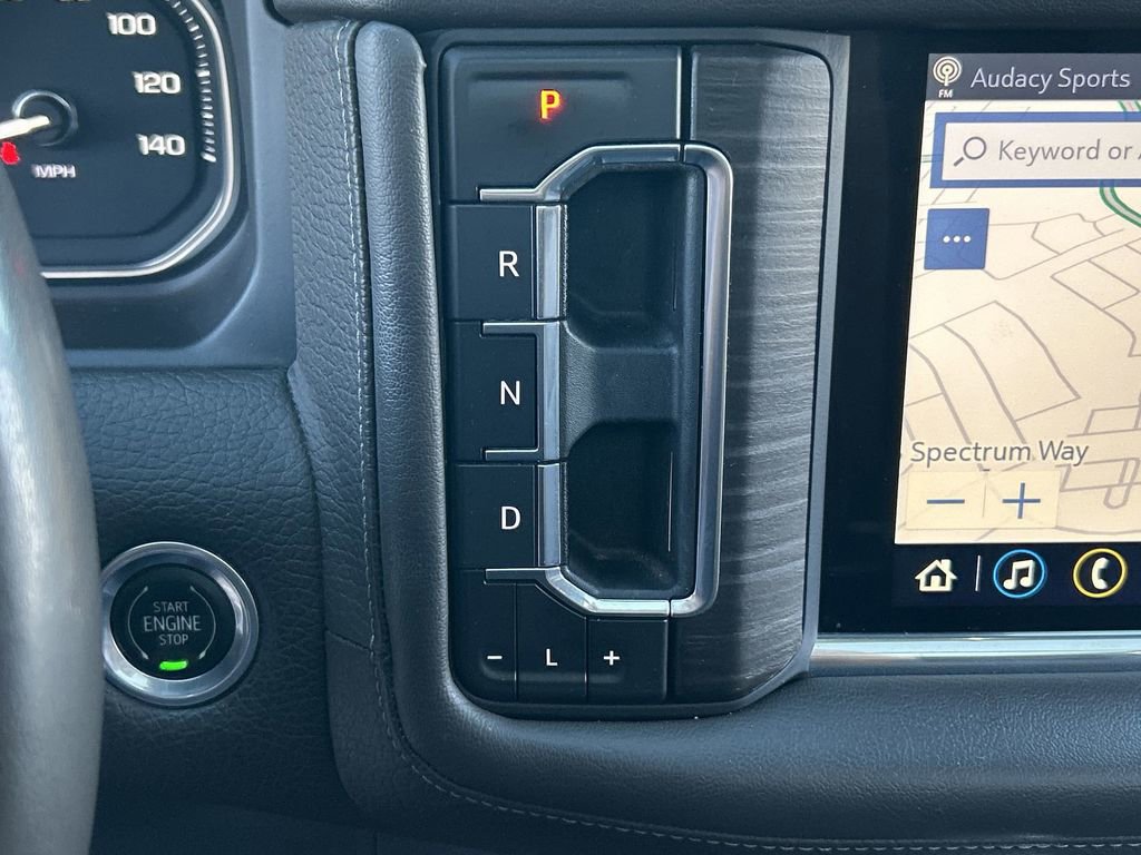 Used 2021 GMC Yukon XL Denali w/ Denali Ultimate Package image 16