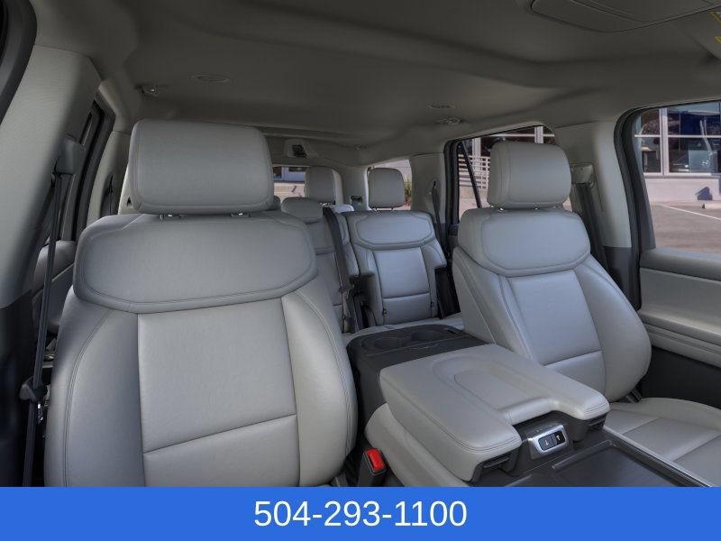 New 2026 Ford Expedition Active RWD image 12