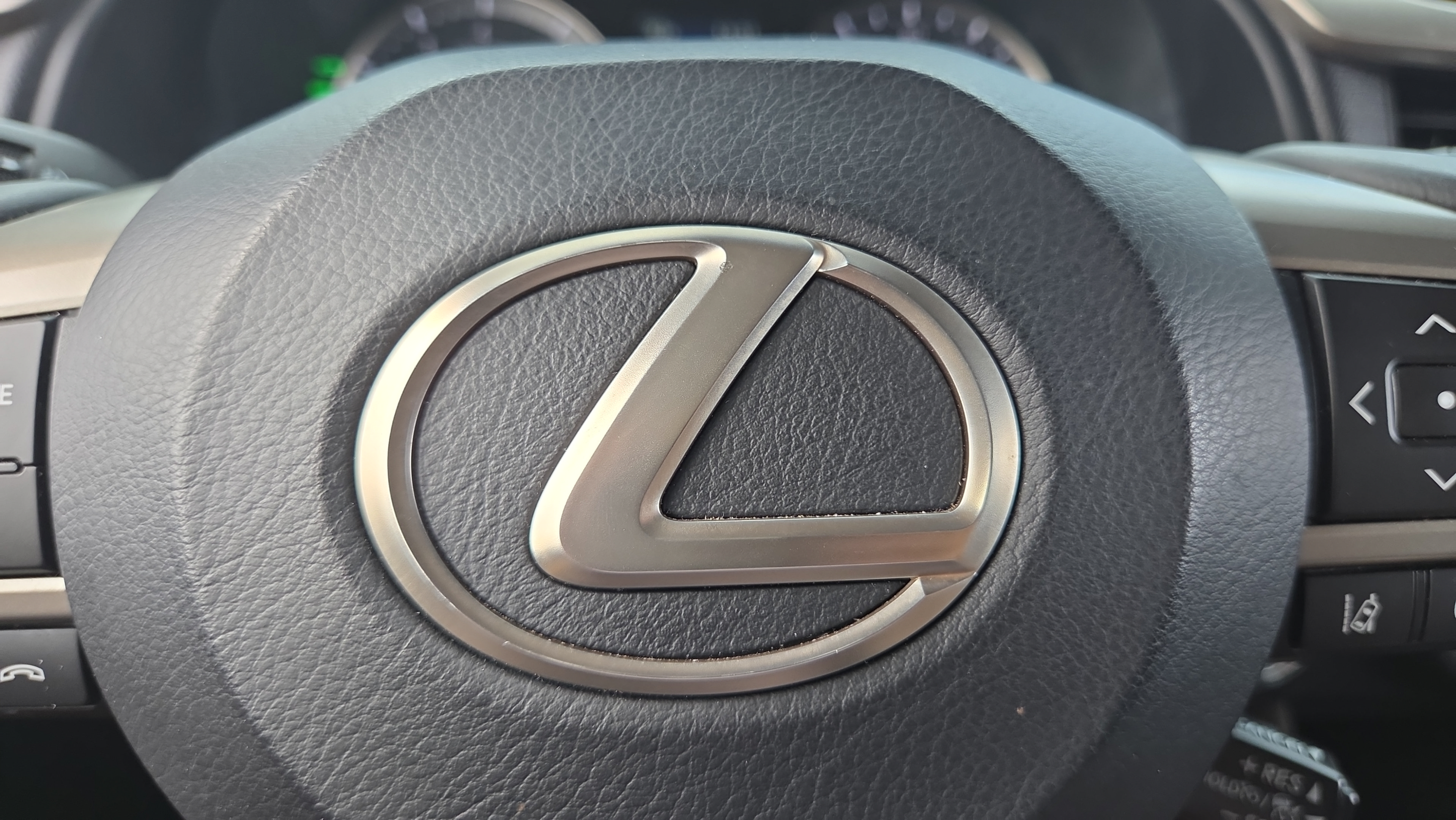 Used 2017 Lexus RX 350 FWD w/ Premium Package image 35