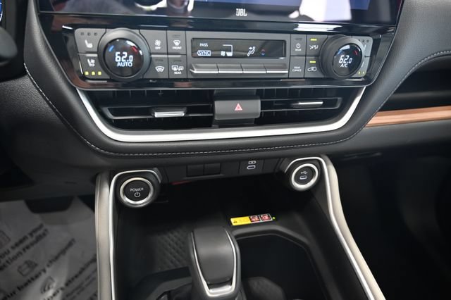 Certified 2026 Toyota Grand Highlander AWD Hybrid image 17