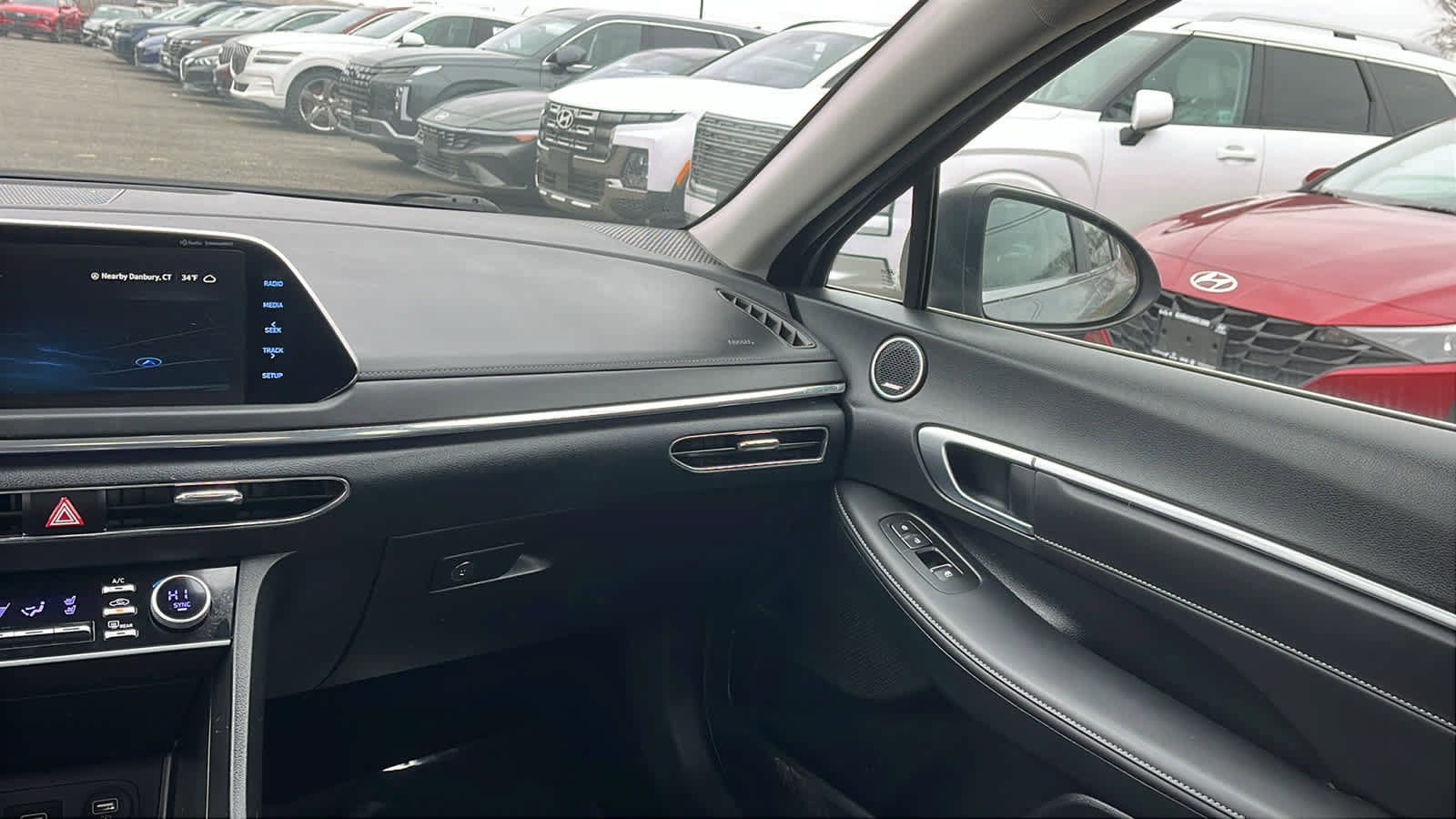 Used 2023 Hyundai Sonata Limited image 22