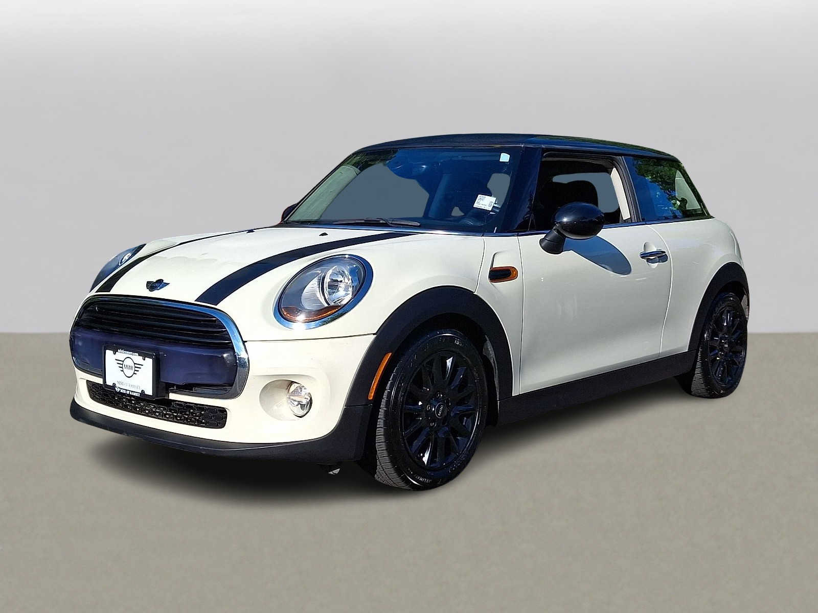 Used 2016 MINI Cooper 2-Door Hardtop FWD image 1