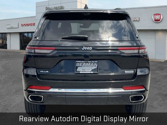 Used 2022 Jeep Grand Cherokee Overland w/ Luxury Tech Group IV AWD/4WD image 6