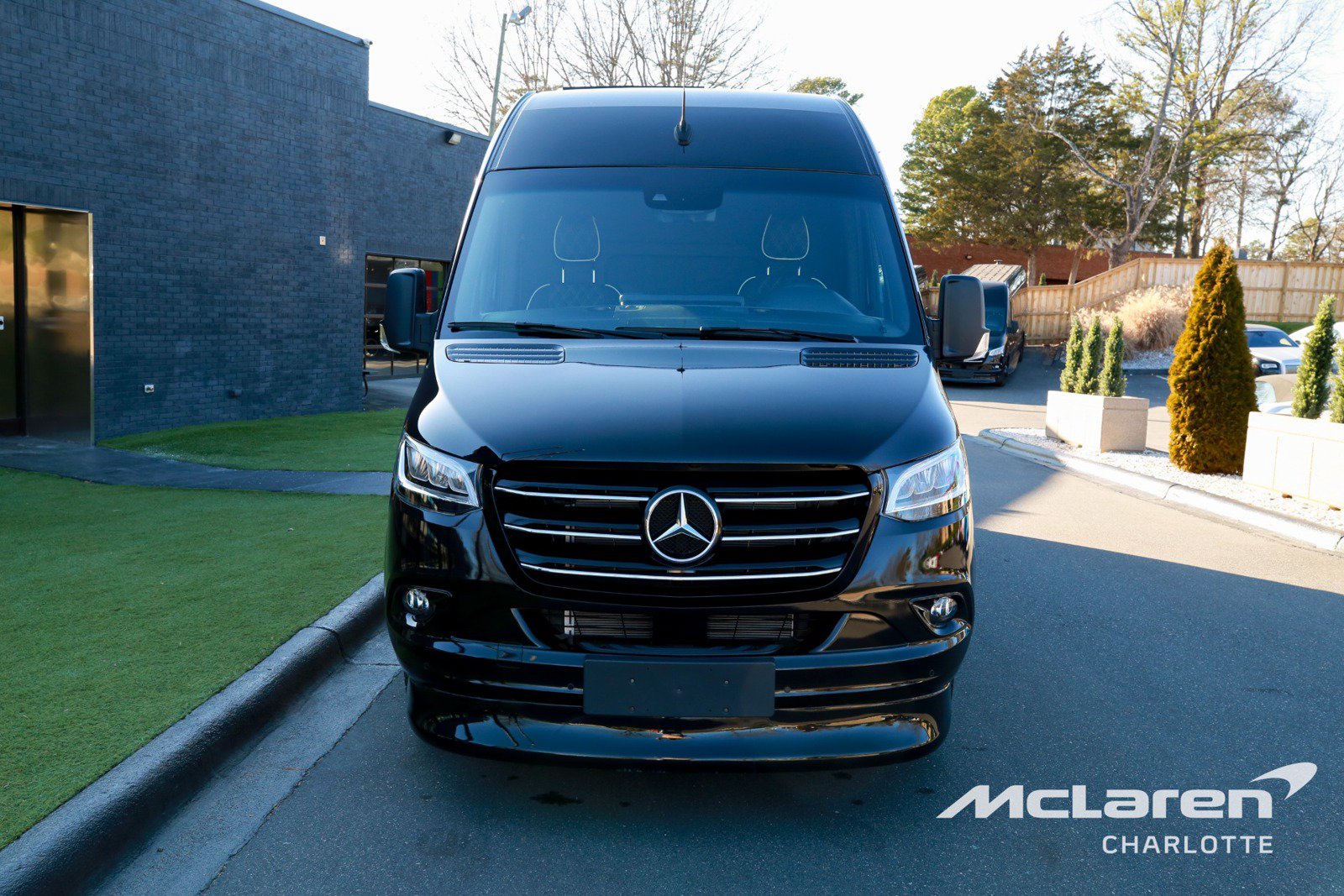 Used 2024 Mercedes-Benz Sprinter 3500 image 4