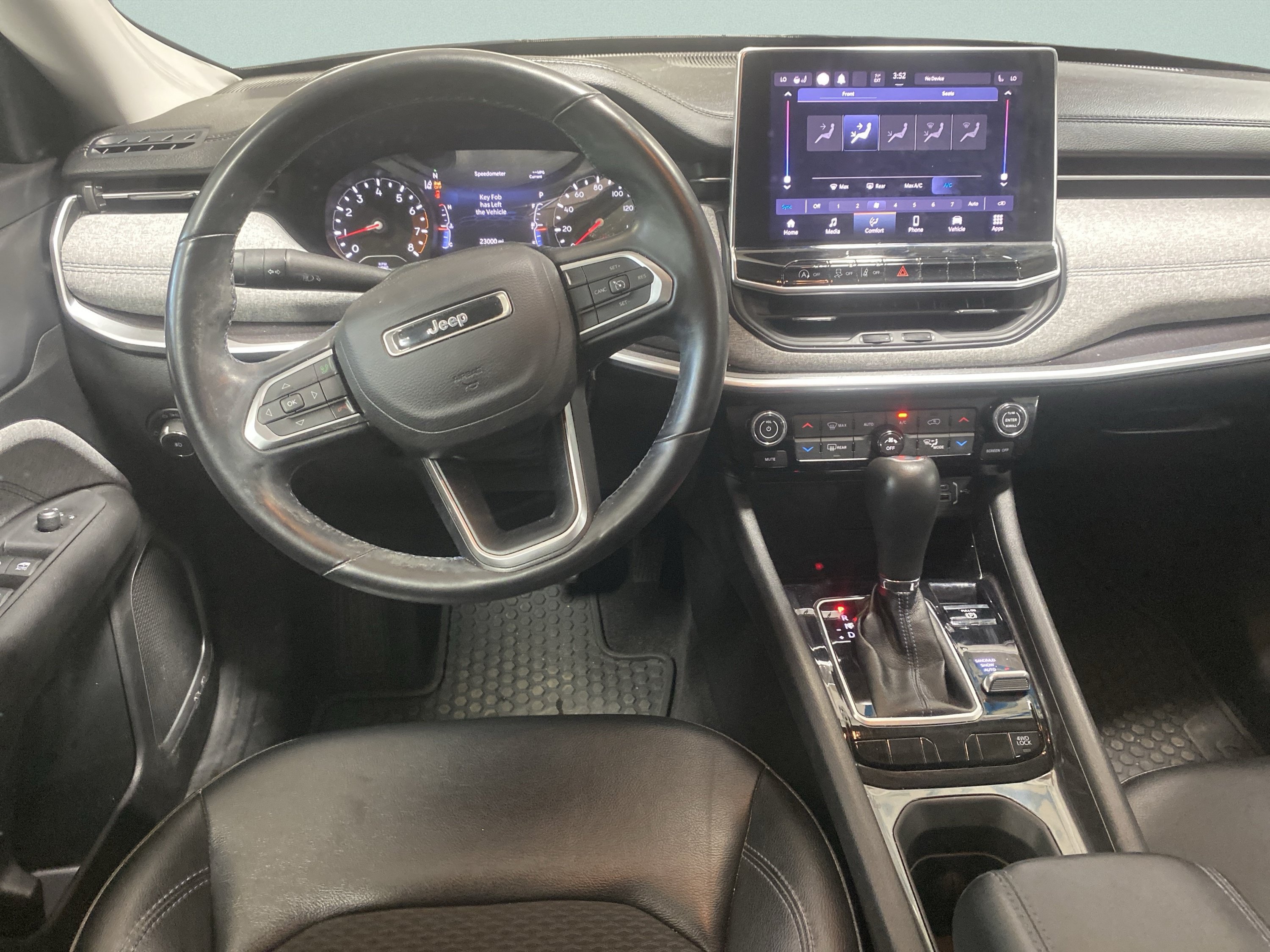 Used 2022 Jeep Compass Latitude w/ Convenience Group AWD/4WD image 16