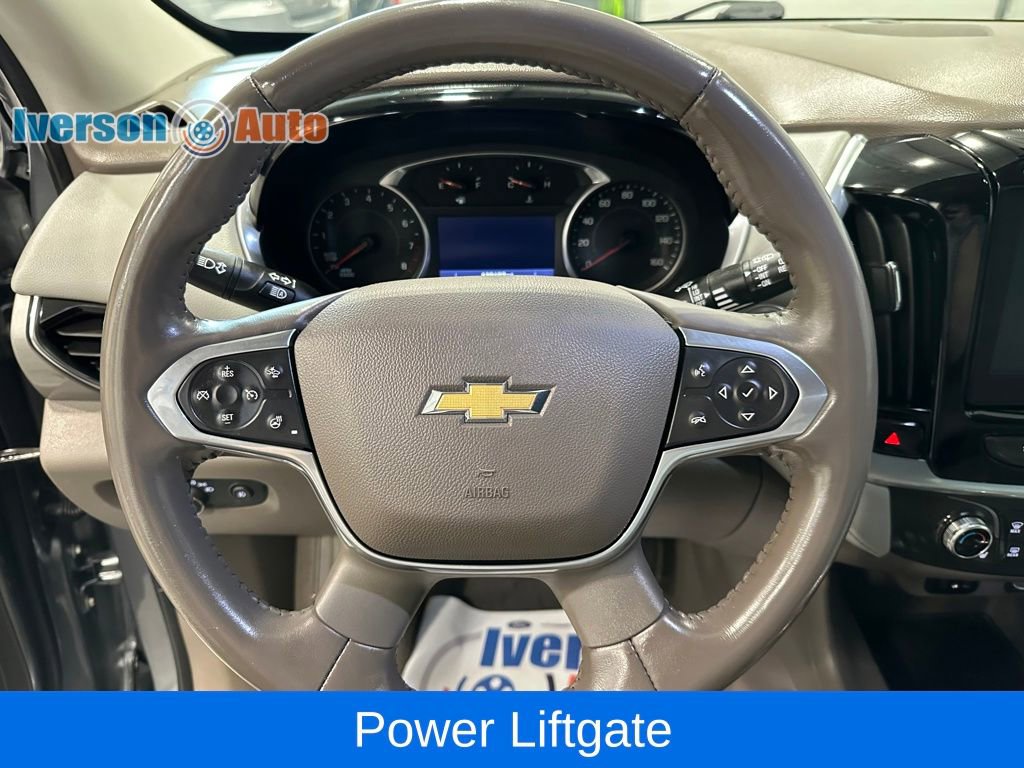 Used 2020 Chevrolet Traverse LT w/ Driver Confidence II Package AWD/4WD image 17