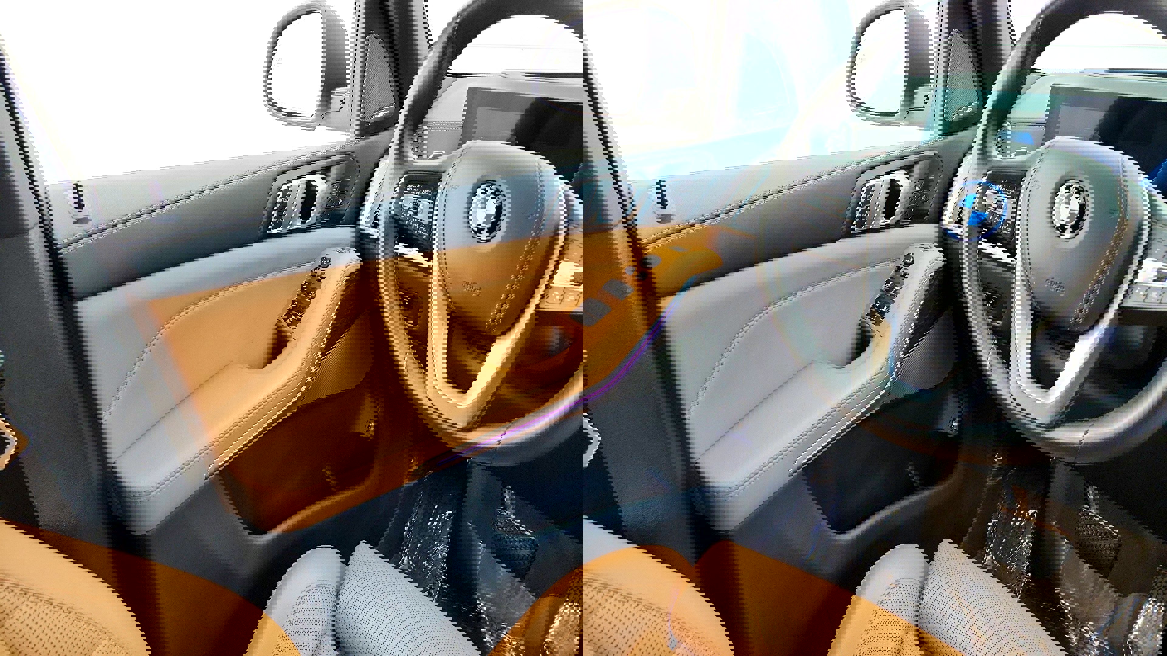 Used 2024 BMW X5 xDrive50e image 23