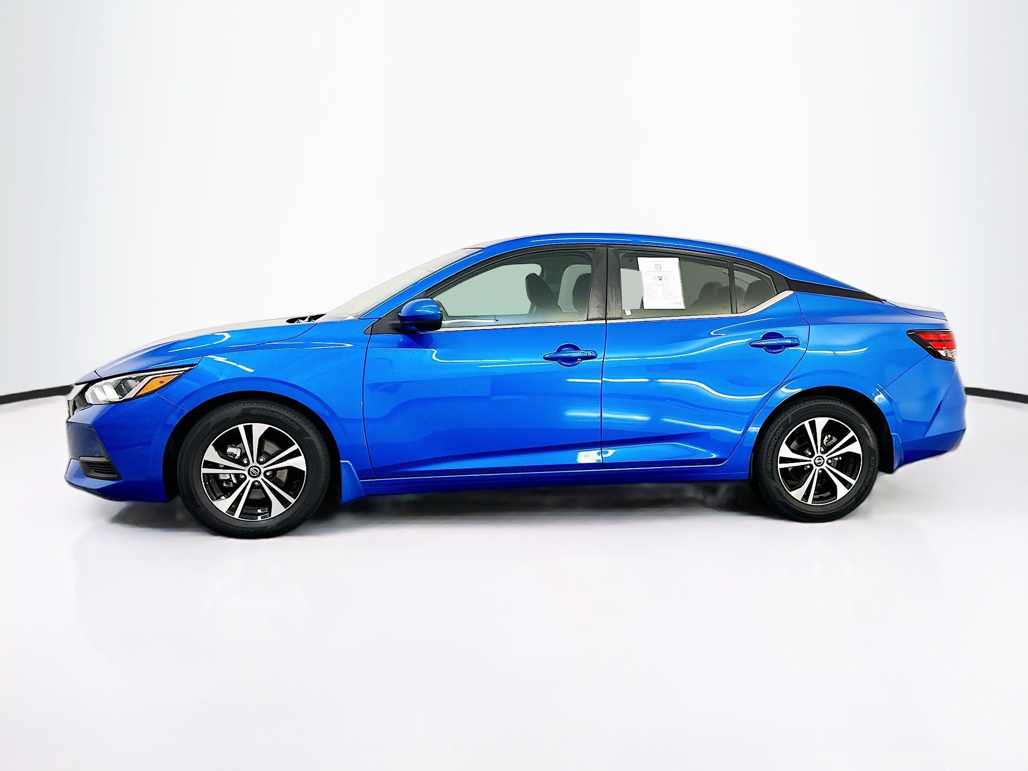 Used 2023 Nissan Sentra SV w/ All-Weather Package FWD image 4