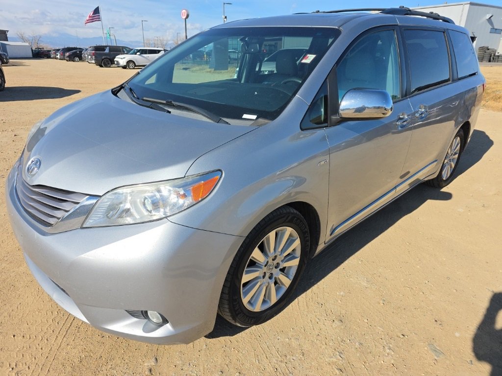 Used 2016 Toyota Sienna XLE Premium