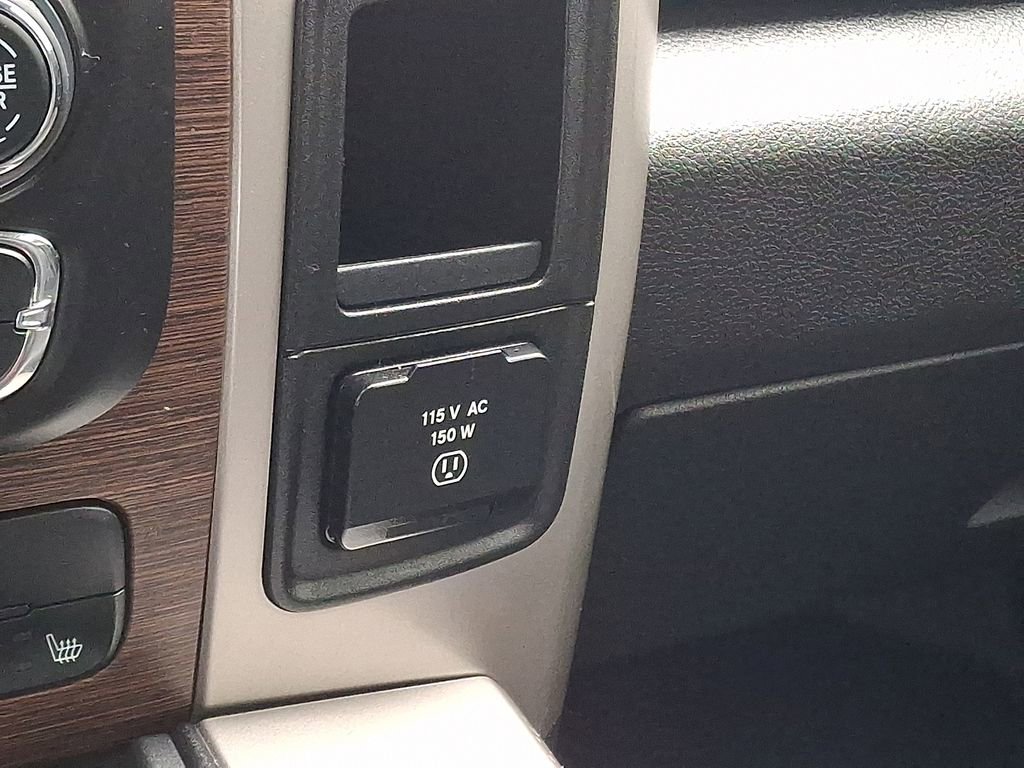 Used 2017 RAM 1500 Laramie w/ Convenience Group image 24