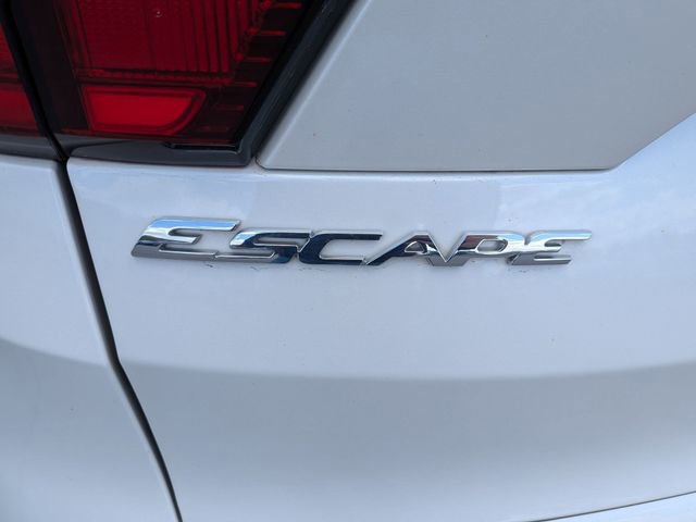 Used 2019 Ford Escape Titanium AWD/4WD image 9