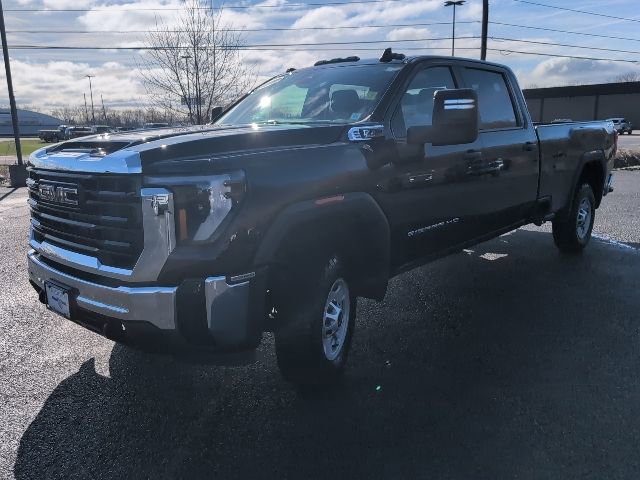 Used 2024 GMC Sierra 2500 Pro AWD/4WD image 1