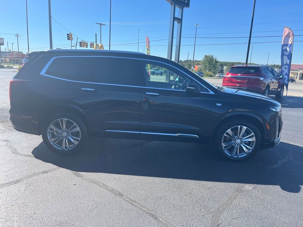 Used 2024 Cadillac XT6 Premium Luxury image 6