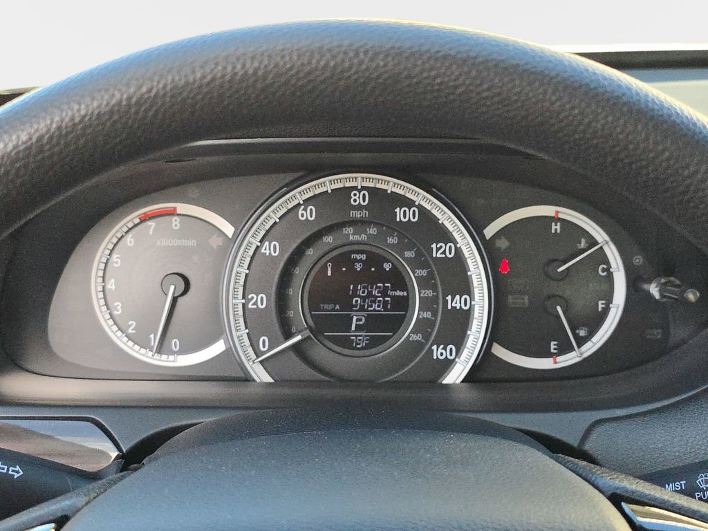 Used 2016 Honda Accord EX image 25