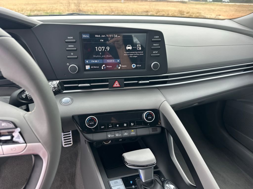 New 2026 Hyundai Elantra Sport image 27