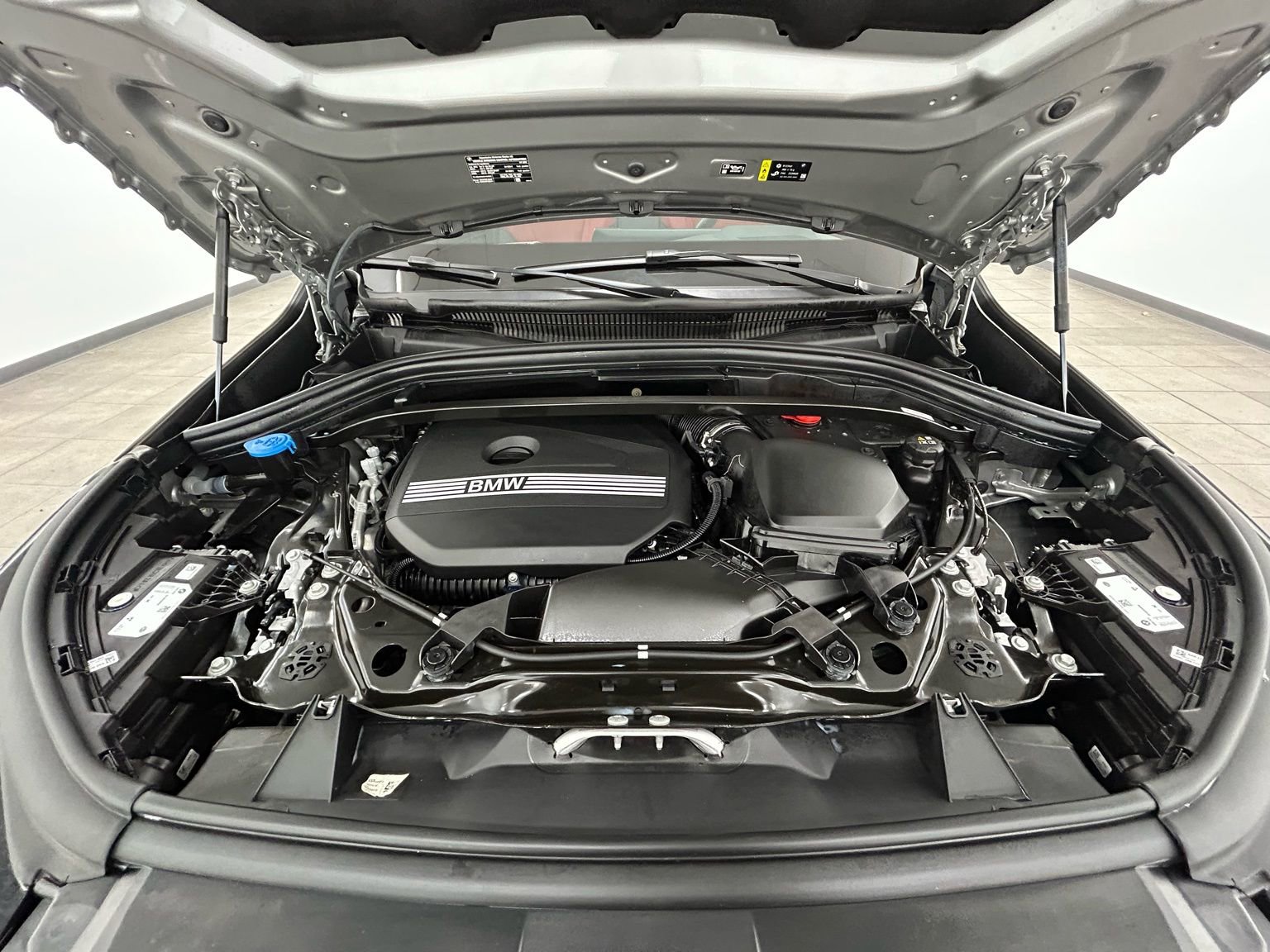 Used 2025 BMW X1 xDrive28i image 40