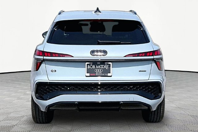 New 2026 Audi Q3 quattro 2.0T AWD/4WD image 4