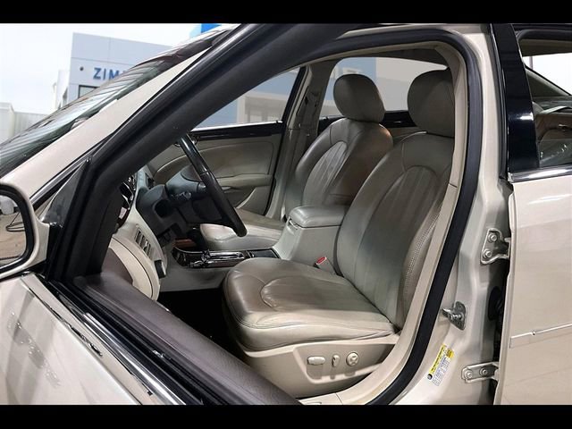 Used 2010 Buick Lucerne CXL image 17