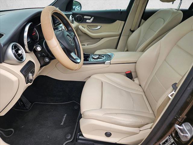 Used 2018 Mercedes-Benz GLC 300 image 12