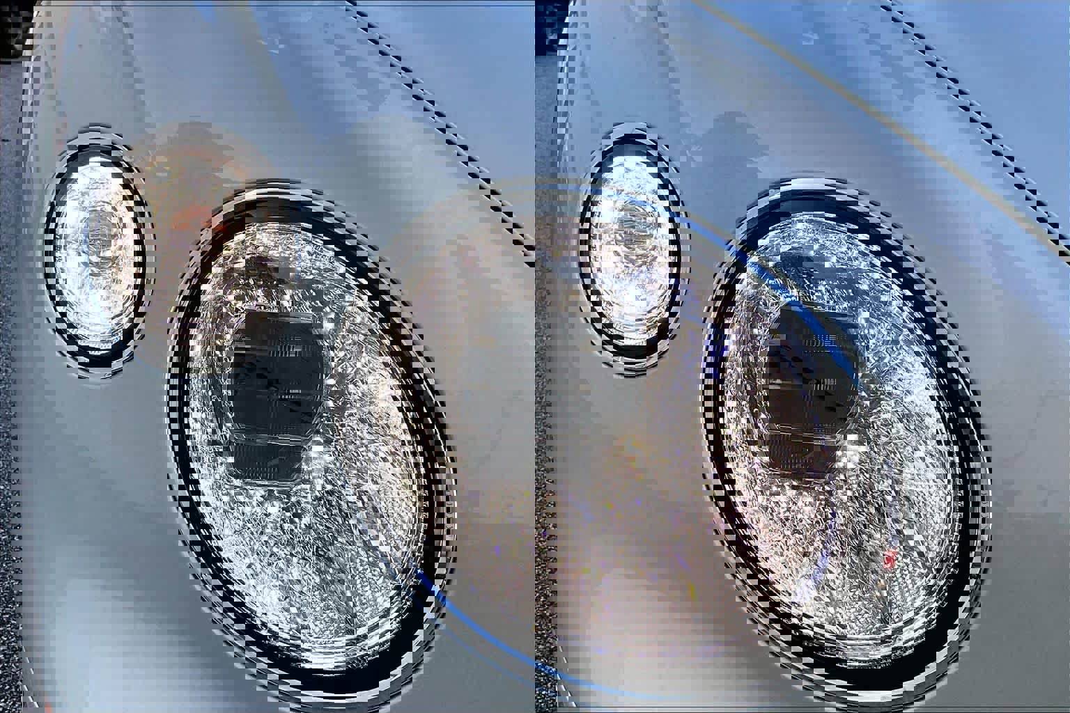 Used 2023 Bentley Continental GT Azure image 24