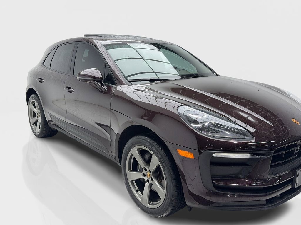 Used 2023 Porsche Macan AWD/4WD image 2