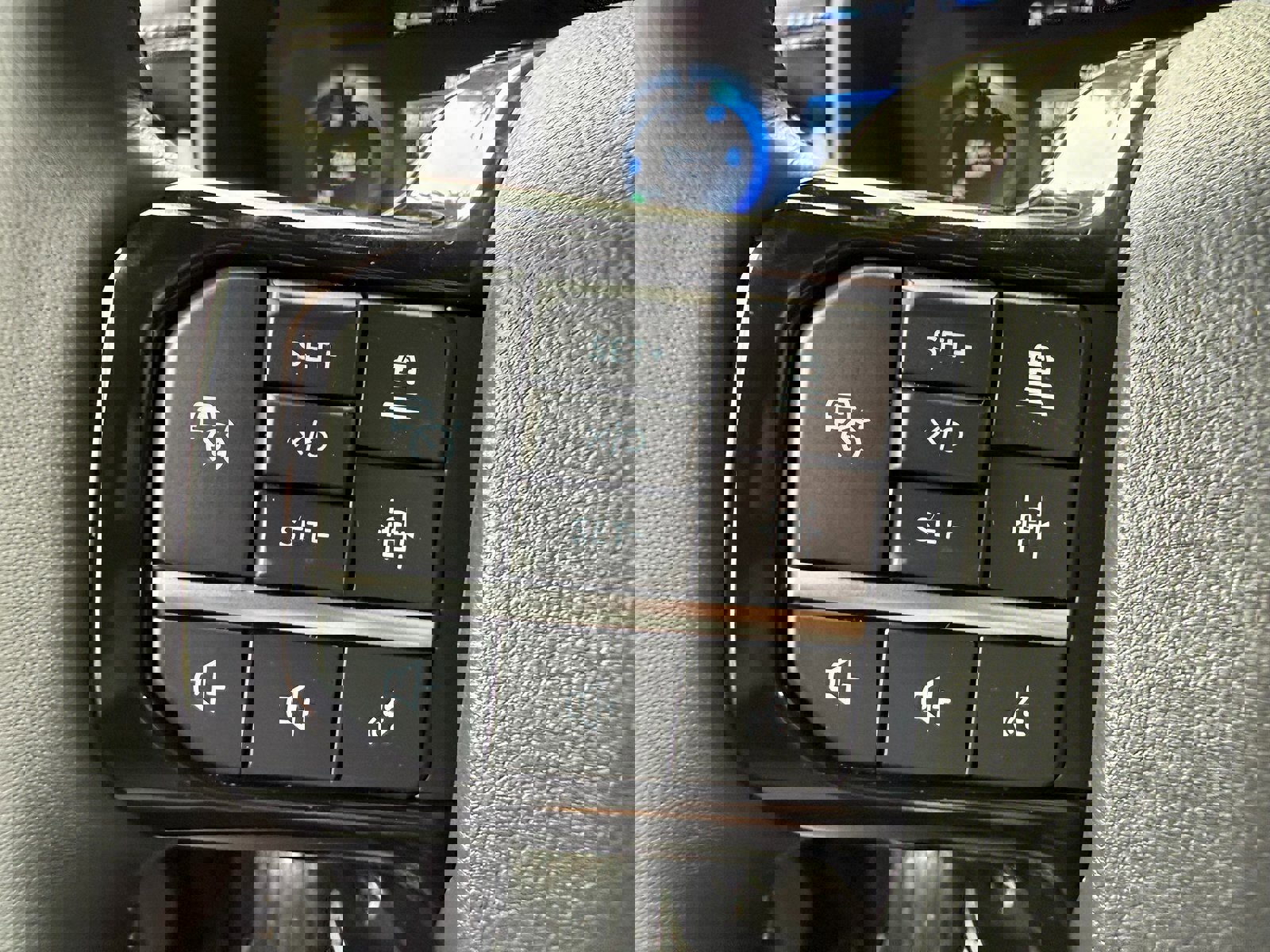 New 2025 Ford F150 Lightning Platinum image 66