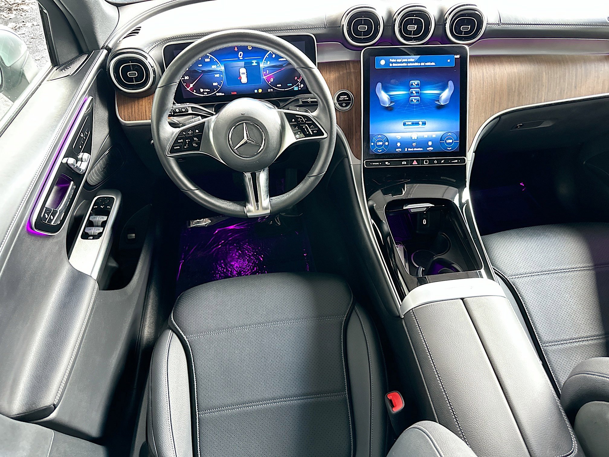 Used 2025 Mercedes-Benz GLC 300 GLC 300 image 22