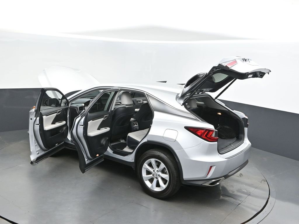 Used 2017 Lexus RX 350 FWD image 2