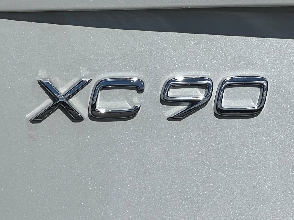 New 2026 Volvo XC90 T8 Ultra w/ Protection Package AWD/4WD image 11