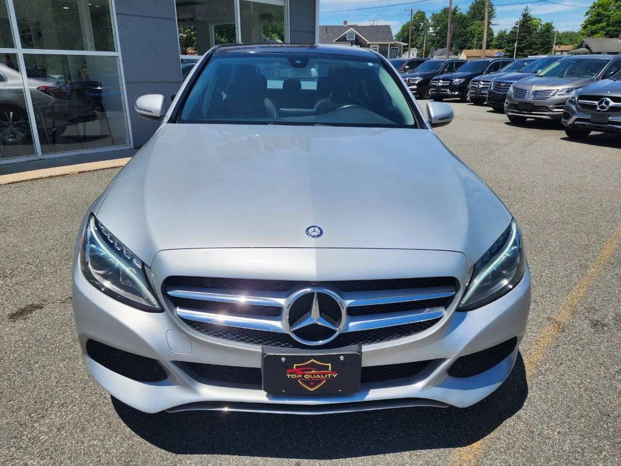 Used 2016 Mercedes-Benz C 300 4MATIC Sedan image 2