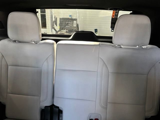 Certified 2026 Chevrolet Tahoe Premier w/ Sun And Tow Package AWD/4WD image 16