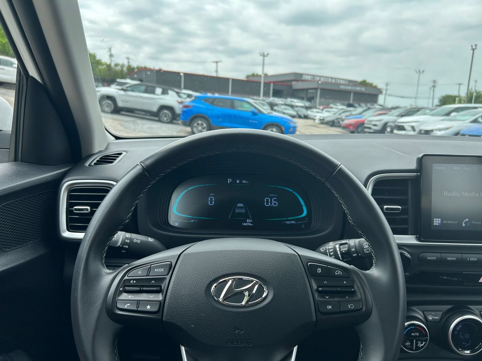 Used 2026 Hyundai Venue SEL FWD image 24