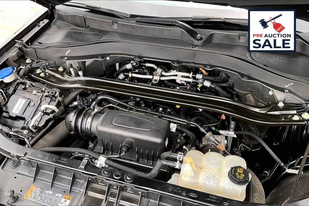 Used 2023 Ford Explorer Limited RWD image 32