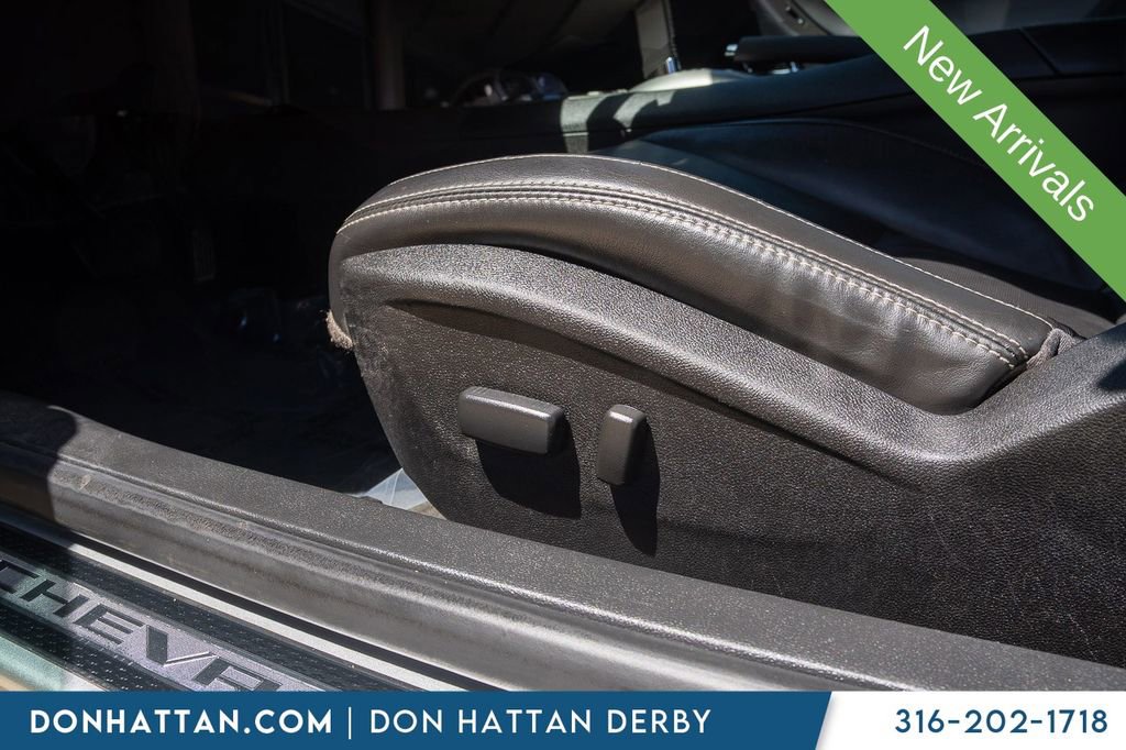 Used 2015 Chevrolet Camaro SS RWD image 17