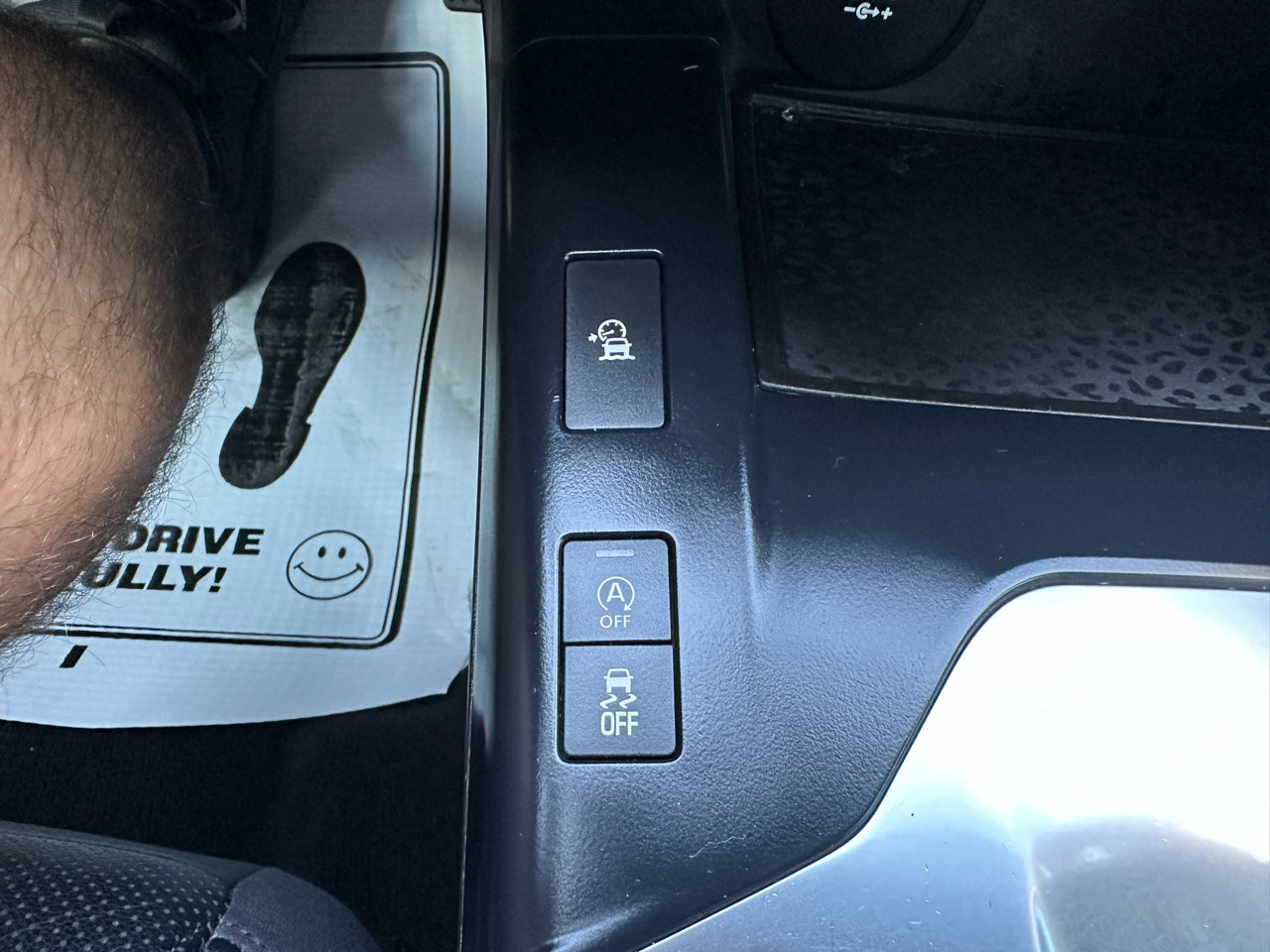 Used 2018 Jaguar E-PACE S image 53