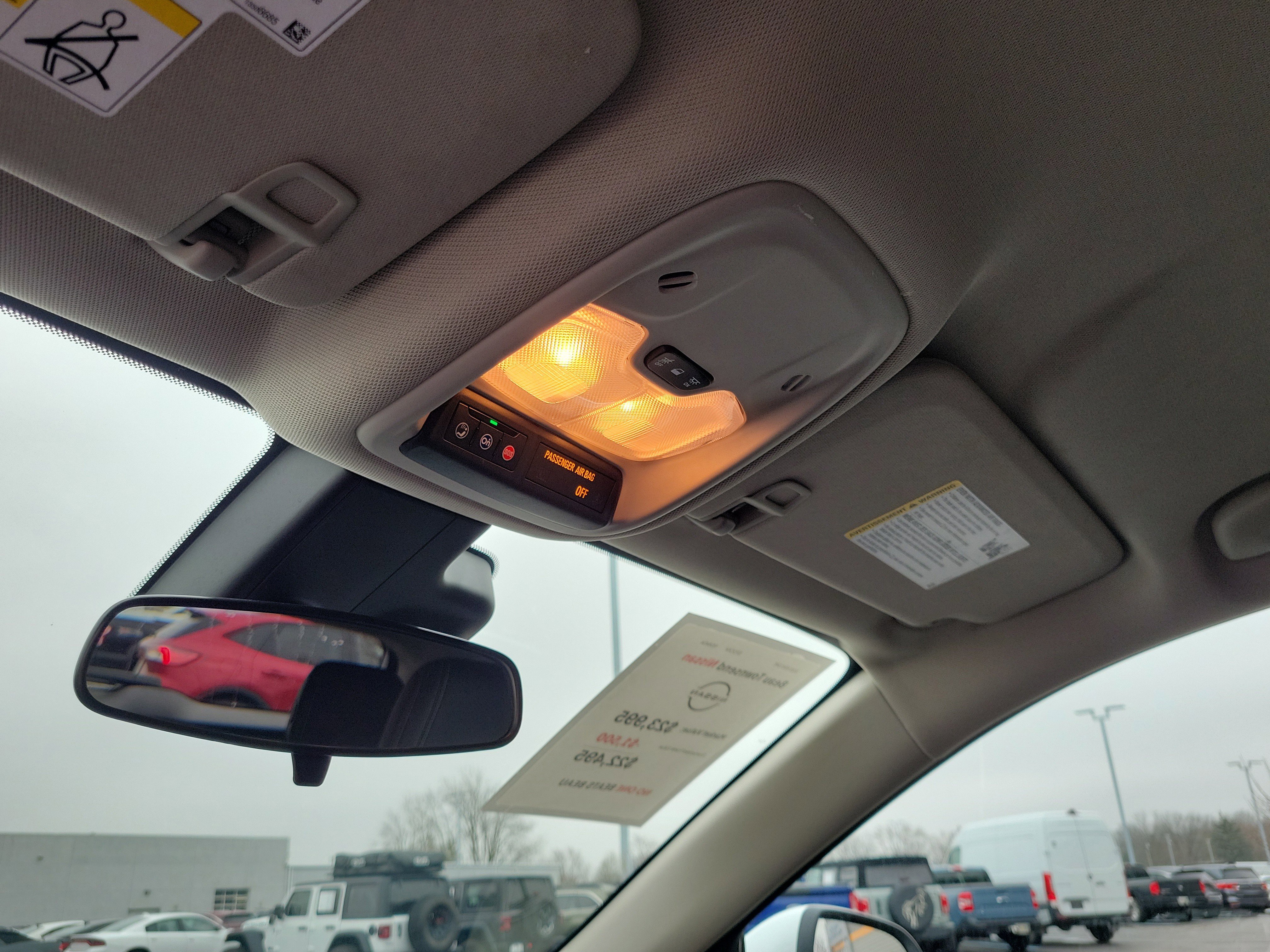 Used 2025 Buick Encore GX Preferred image 30