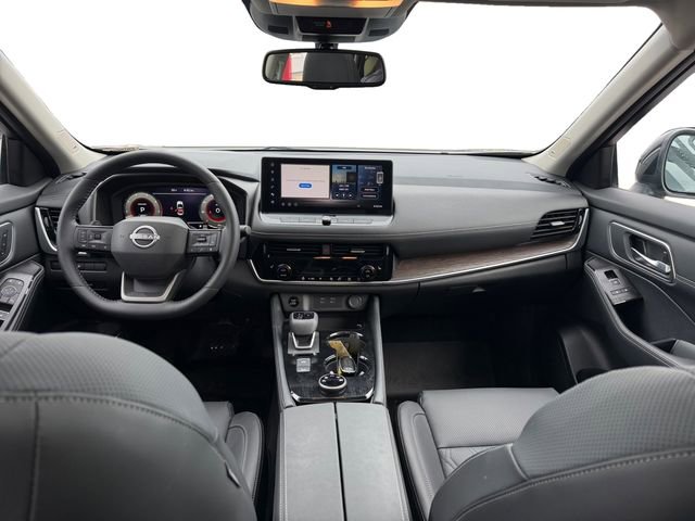 Certified 2025 Nissan Rogue Platinum image 6