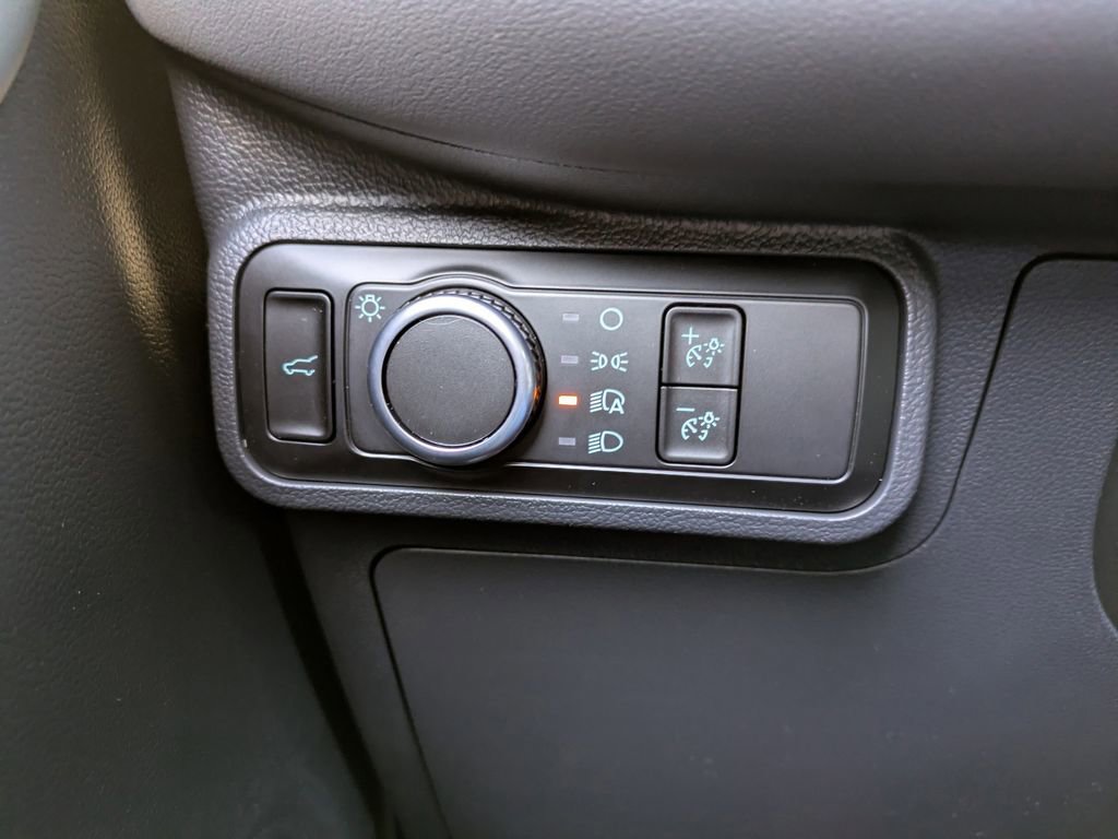 New 2026 Ford Explorer Active image 26