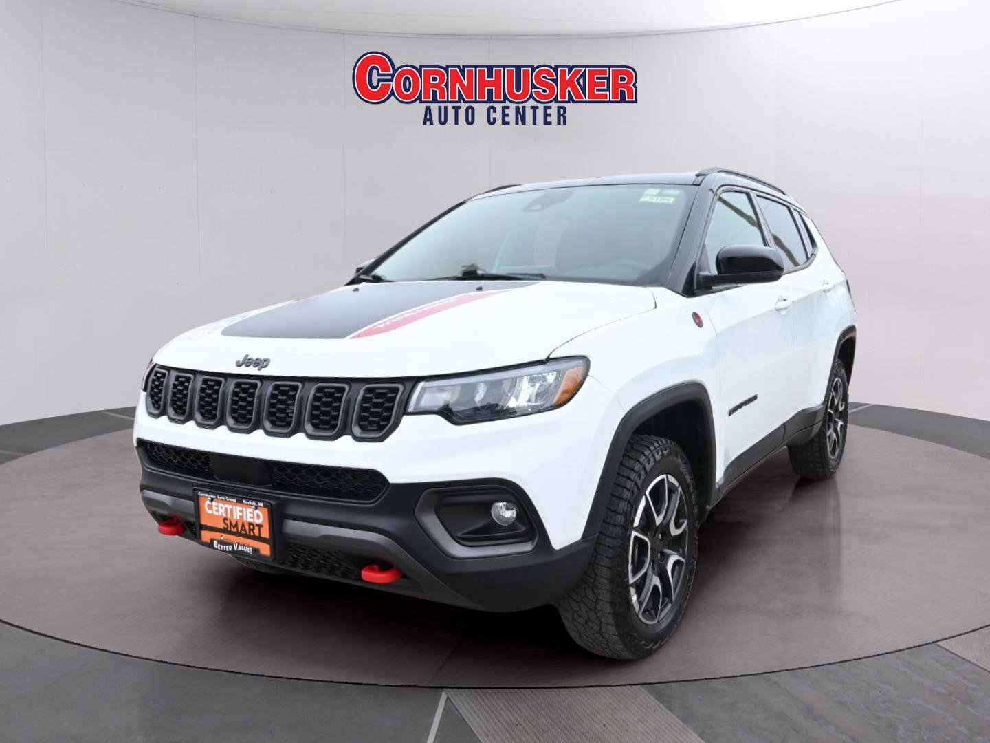 Used 2024 Jeep Compass Trailhawk image 3