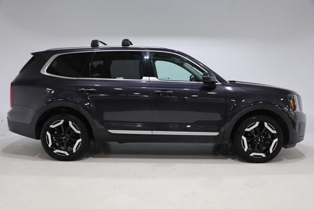 Used 2025 Kia Telluride S AWD/4WD image 9