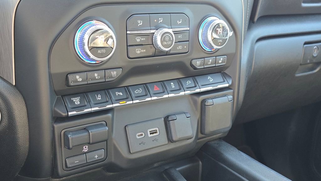 Used 2020 GMC Sierra 3500 Denali w/ Denali Ultimate Package AWD/4WD image 75