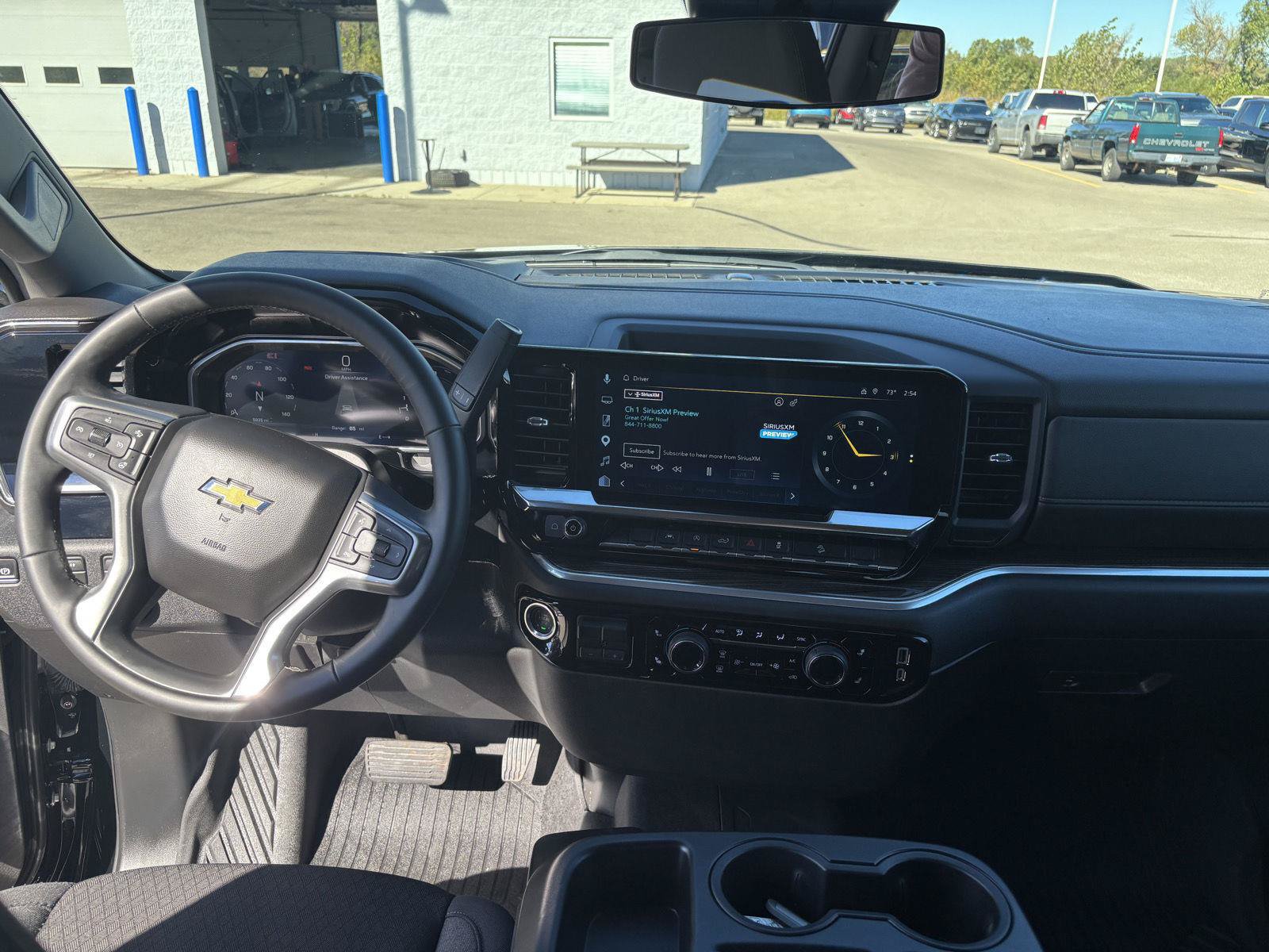 Used 2026 Chevrolet Silverado 1500 LT w/ Z71 Off-Road Package AWD/4WD image 16