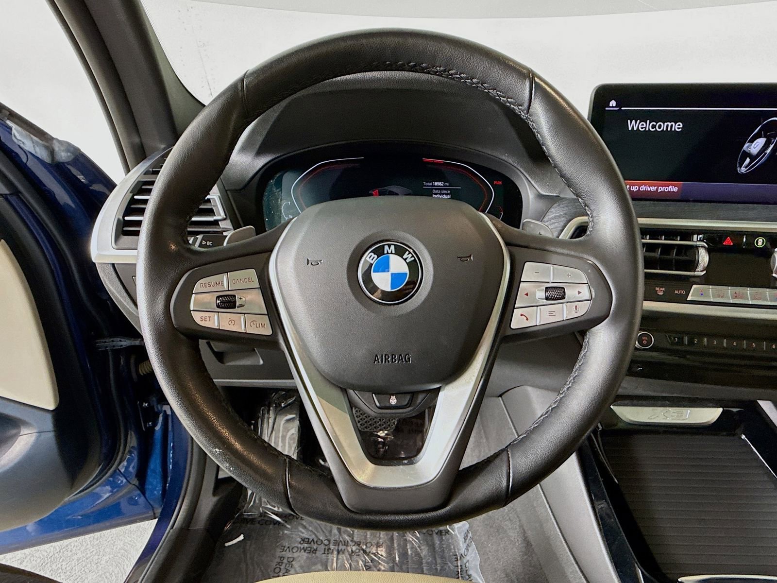 Used 2023 BMW X3 xDrive30i w/ Premium Package w/ZPA image 11