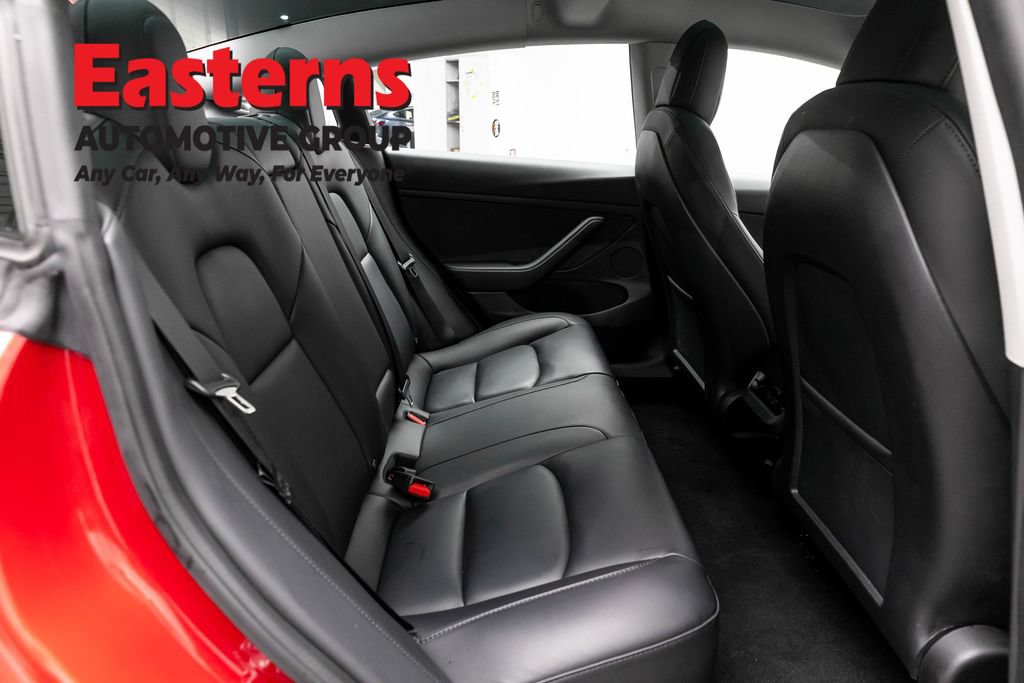 Used 2022 Tesla Model 3 Standard Range RWD image 17