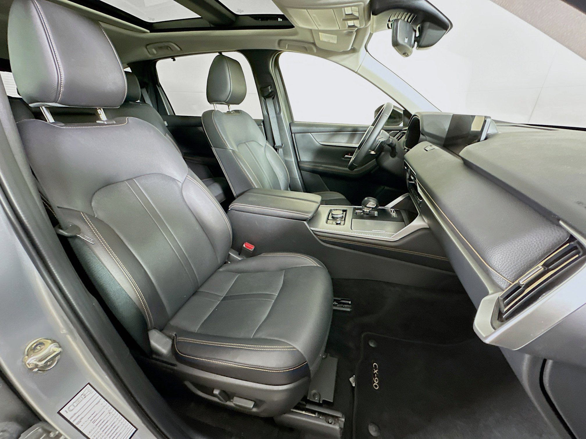 Used 2025 MAZDA CX-90 3.3 Turbo w/ Premium Sport Pkg image 34