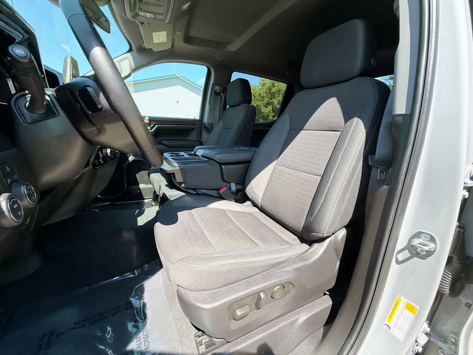 Used 2024 Chevrolet Silverado 1500 RST w/ Protection Package AWD/4WD image 13