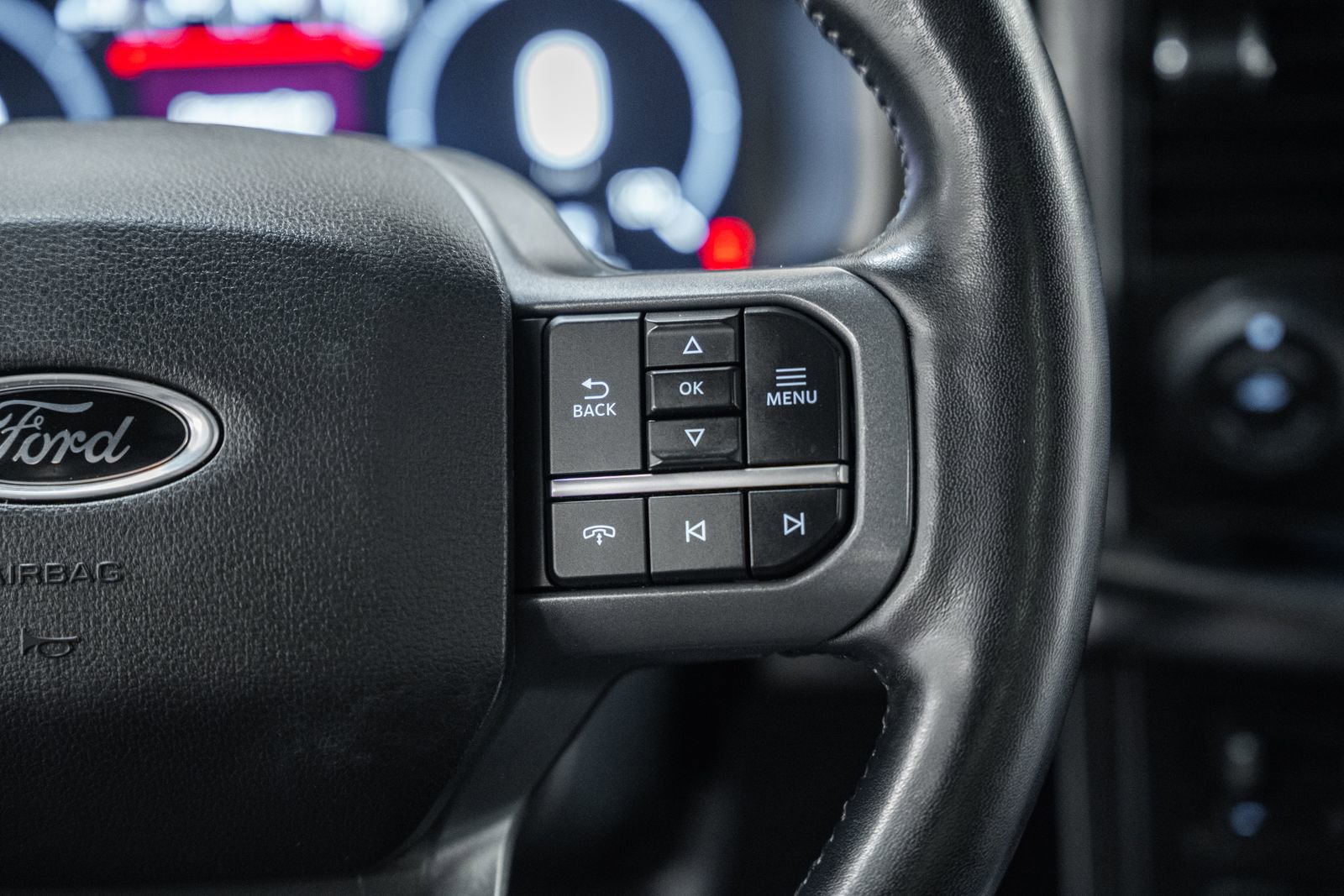 Certified 2022 Ford F150 Lariat w/ Equipment Group 502A High image 32