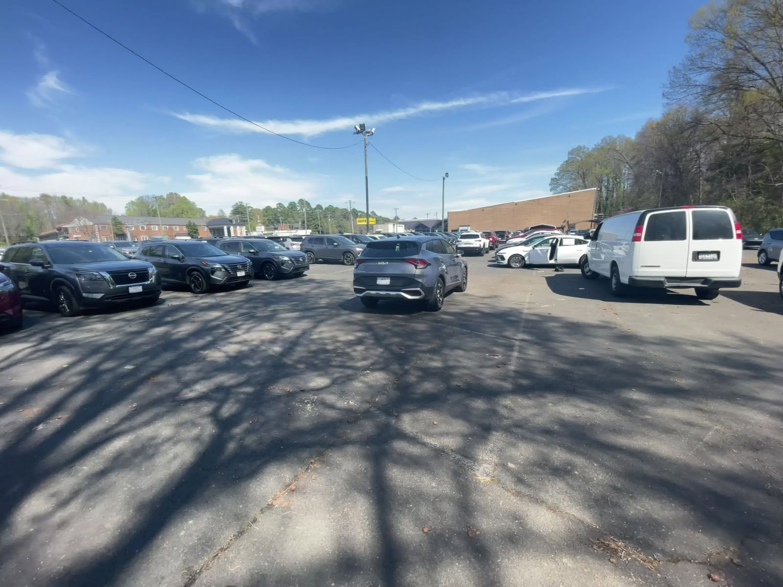 Used 2025 Kia Sportage LX image 16