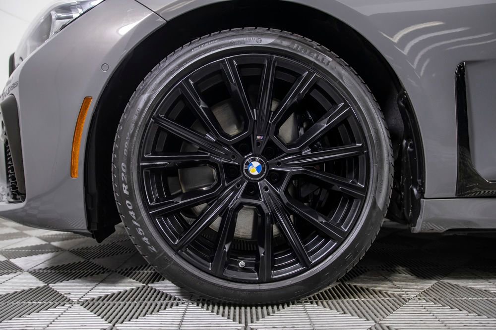 Used 2022 BMW 750i xDrive w/ M Sport Package image 49